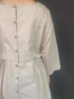Square neckline dress-B